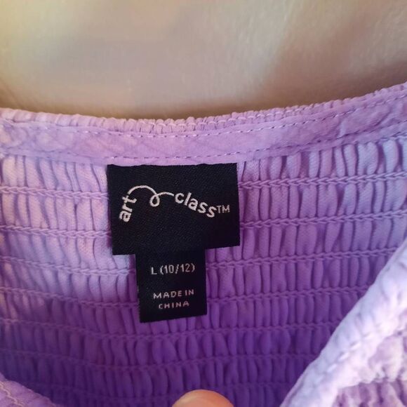 Girls Lavendar Smocked Dress Size 10/12 - Picture 3 of 3